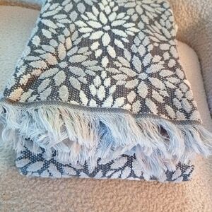 World Market 2 bath towels